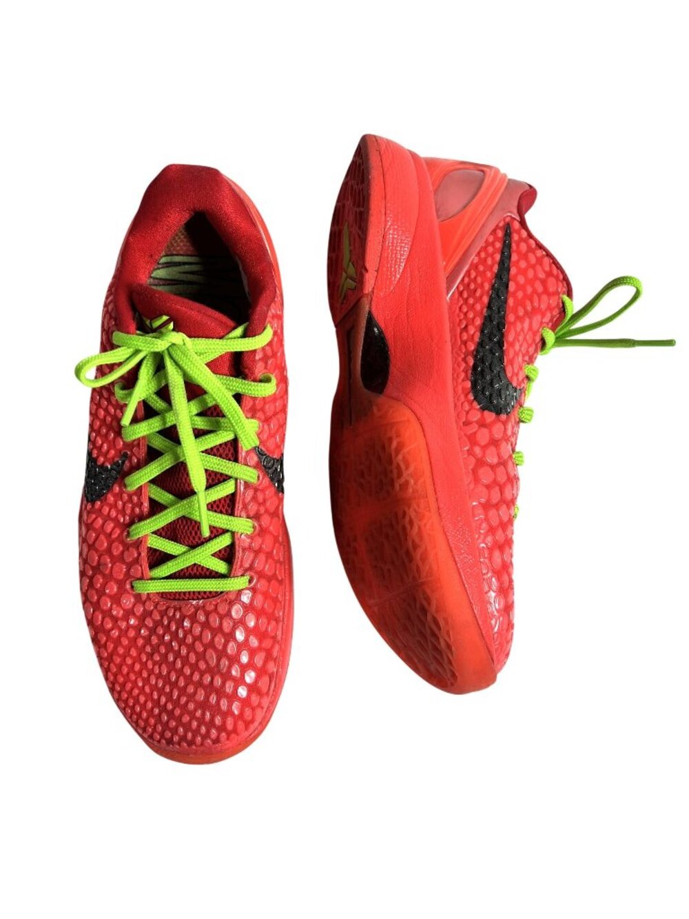 Nike Kobe 6 Protro Reverse Grinch Sneakers in Crimson Red